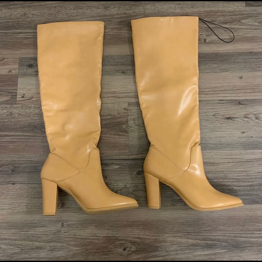 Express Tan Vegan Leather Heeled Boots Size 10 - Picture 5 of 12